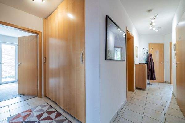 Flur mit Einbauschrank