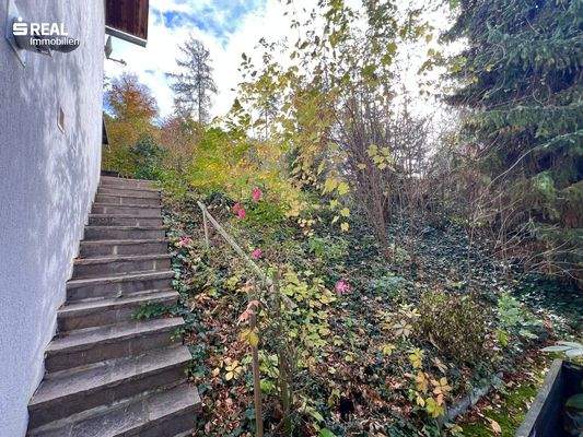 Stiegenaufgang Garten