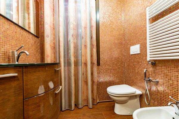 Luxusvilla-am-gardasee-kaufe_villa-am-gardasee-kaufen-haus-am-gardasee-kaufen_exklusive-Villa-am-gardasee_luxus-villa_luxusvilla-am-gardasee_villa-mit-panorama_villa-in-desenzano_comprare-villa-lago-di-garda_vendere-villa-lago-del-garda_Villa-di-lusso_Lag