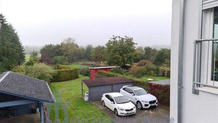 Foto 5_Stellplätze-Gartenhaus-Garten.JPG