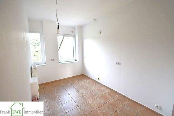 Küche, 2-Zimmer-Wohnung mit Appartement zum Kauf in Düsseldorf Eller, Frank Ewe Immobilien