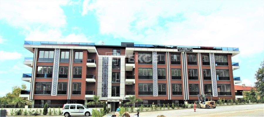 Sea-View Apartments by the Beach in Çınarcık Yalova