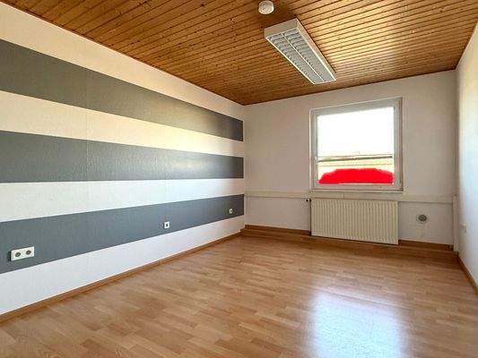 Behandlungsraum / Büroraum 3