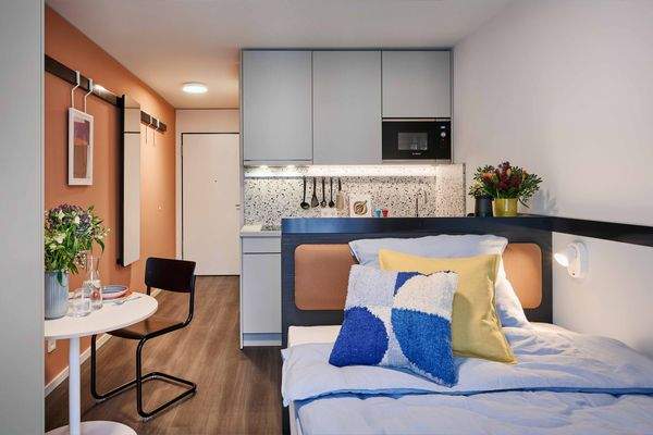 Hamburg Hammerbrook - The Cozy - Artist