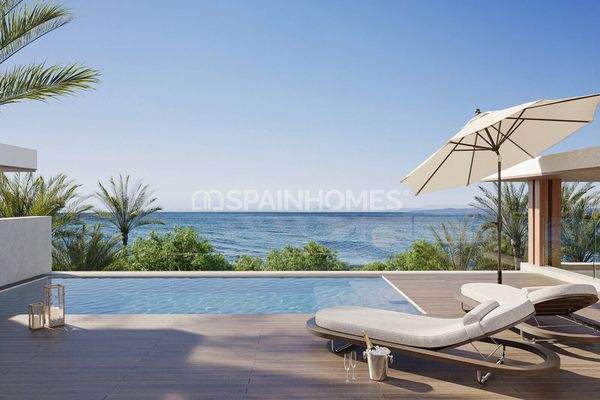 Flats in a Complex with Pool in Estepona Málaga