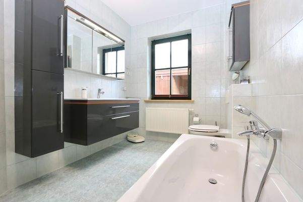 ins Tageslicht-Vollbad