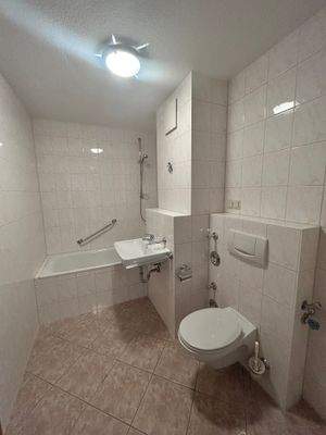 Badezimmer  exemplarisch