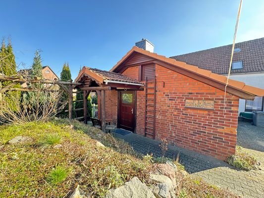 Zugang zum Garten von der Waschküche