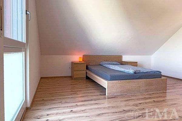 Blick ins Schlafzimmer