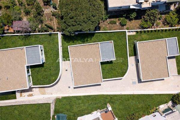 Single-Story Villas near the Beach in Bodrum Kadıkalesi