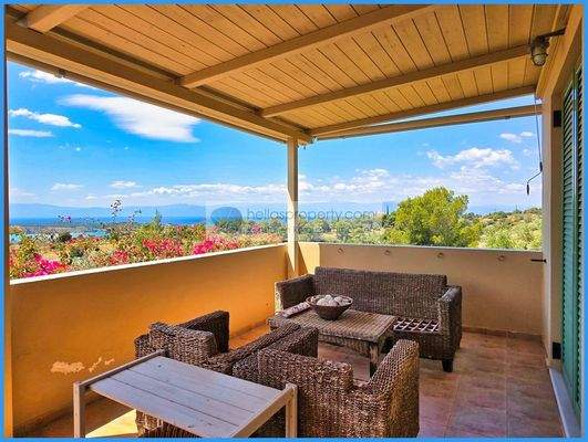 3b6f0b20ff3442c98d1d367c2955a630-original