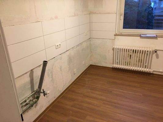 Alter Rückinger Weg 92a_Küche unmöbliert