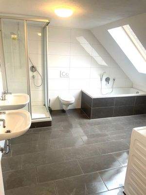 Tageslichtbad Maisonettewohnung 2 OG