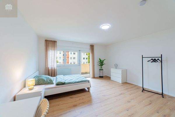 WhatsApp Image 2025-10-12 at 17.00.06 (2)