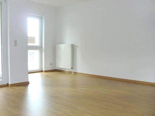 Wohnzimmer mit Laminat