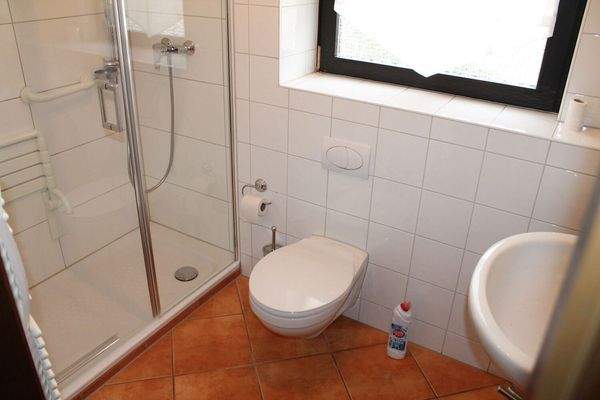 Tageslichtduschbad  Etage 1