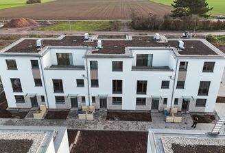 Fertige Reihenhäuser im 1. BA