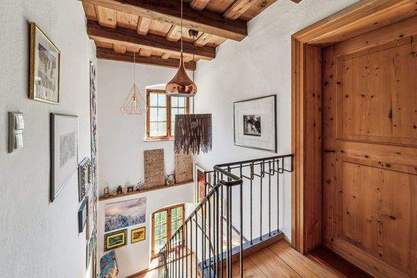 Schmiedeeisernes Geländer im Treppenhaus