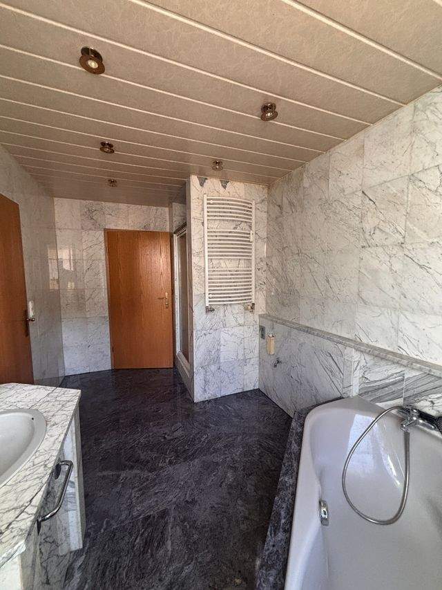 Geräumige 3-Zimmer-Wohnung in Ponitz - Ideal für Familien und Haustierliebhaber - Photo 3