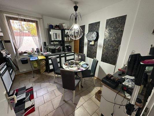 Küche Wohnung 3.jpeg