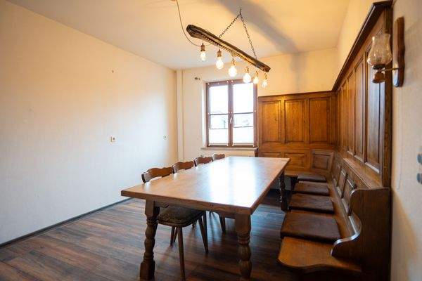 Esszimmer oder Küche EG.jpg