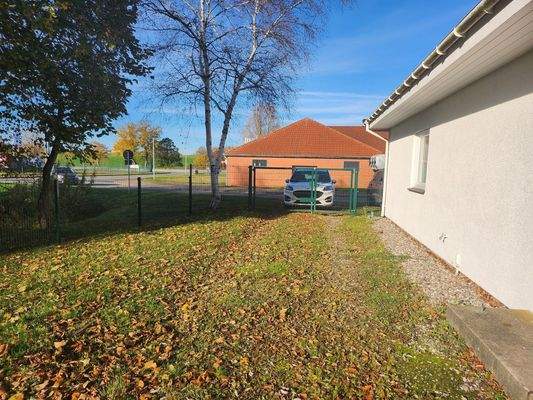 Tor Grundstückszufahrt.jpg