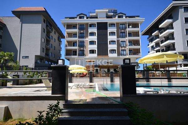 Real Estate Close to the Sea within a Complex in Kargıcak Alanya