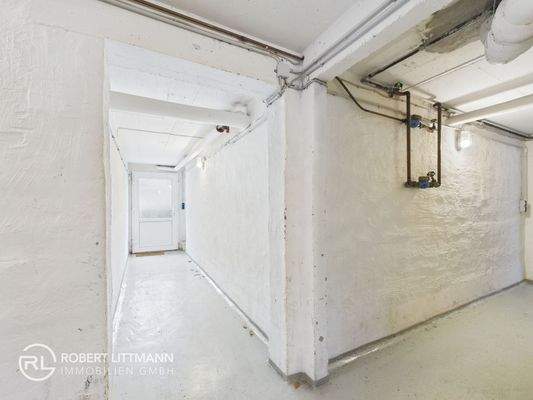 Kellereingang vom Hinterhof