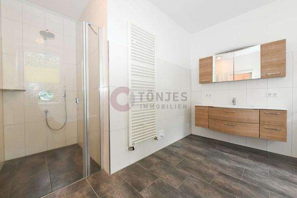 Haupthaus - EG - Badezimmer