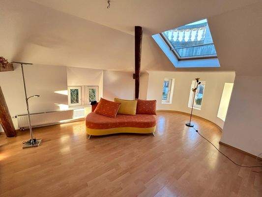 Das Studio mit Erker im DG