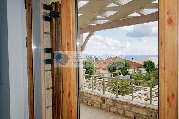 c268639f5613414a94f6bccf9c3181bb-original