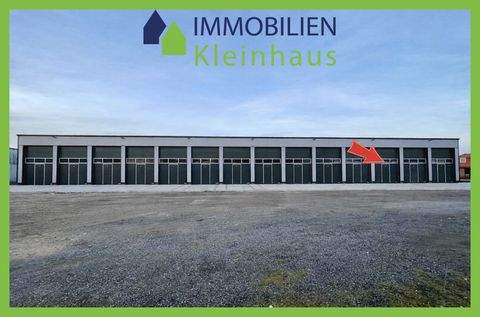 Rhauderfehn Halle, Rhauderfehn Hallenfläche