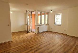 großer Wohnbereich (1).jpg