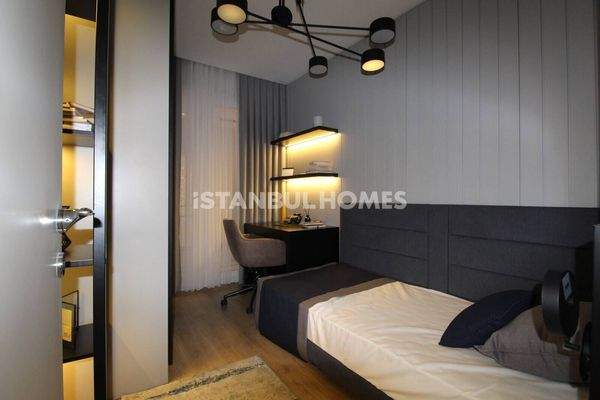 Luxury Flats in a Complex with Rich Amenities in Büyükçekmece