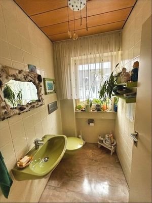 Separates WC Wohnung DG links
