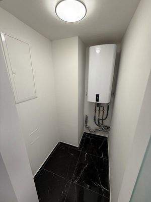 Abstellkammer unmöbliert