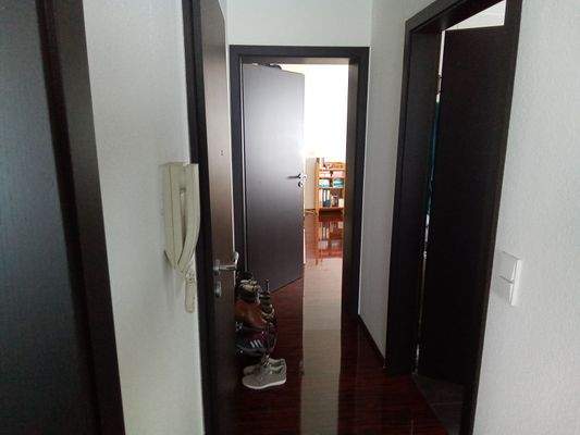 Wohnung 2 Flur