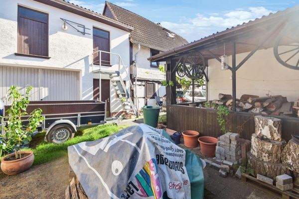 Hof, Freisitz und Garten