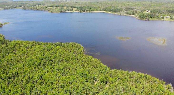 Cape Breton - Wunderschönes 11-Hektar-Areal mit 23