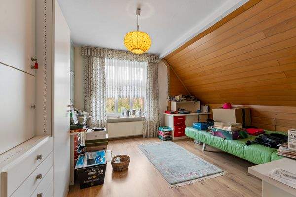 Zimmer 02 OG