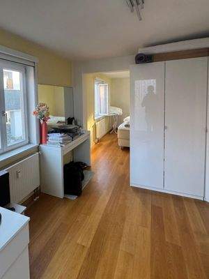 Arbeiten und Ankleiden