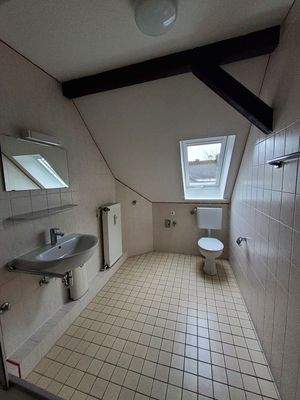 Badezimmer - Ansicht 1