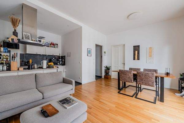 Wohnbereich mit offener Küche