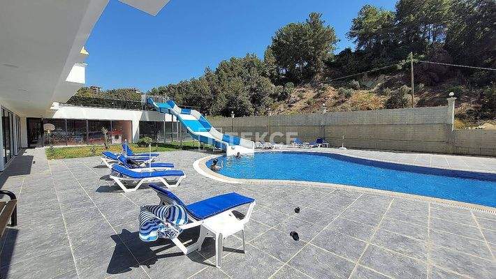 Furnished Apartment in a Socially Rich Complex in Alanya Antalya