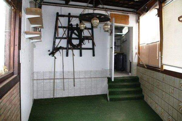 Partyraum vom Garten.JPG