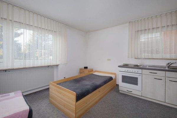 Wohnen/Schlafen/Essen Einliegerwohnung UG