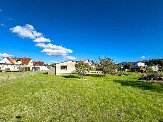 Das große Grundstück 