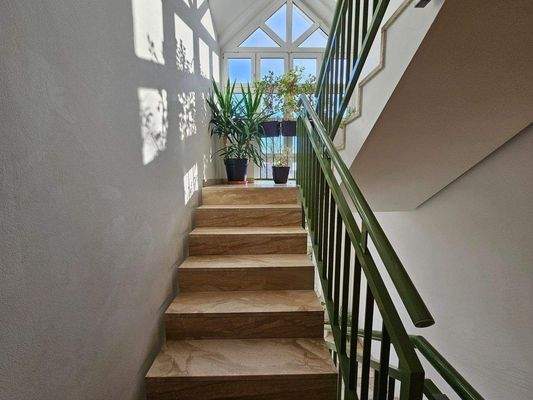 Außentreppe zum Fahrradkeller