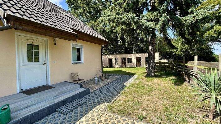 Hausansicht seitlich 