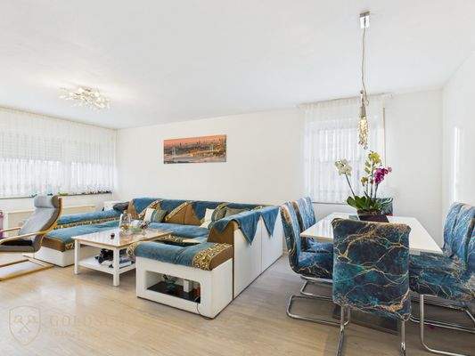 CAM03512G0-PR0090-STILL006